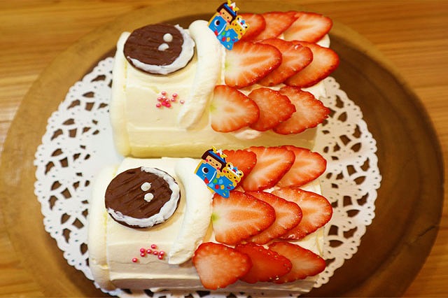 こいのぼりロールケーキの作り方 レシピ 子供の日にお勧め 鯉のぼり コリスのお菓子作りブログ