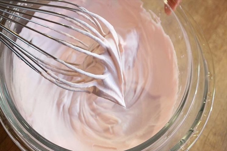 サクラのクリームの作り方 レシピ 桜ホイップクリーム コリスのお菓子作りブログ