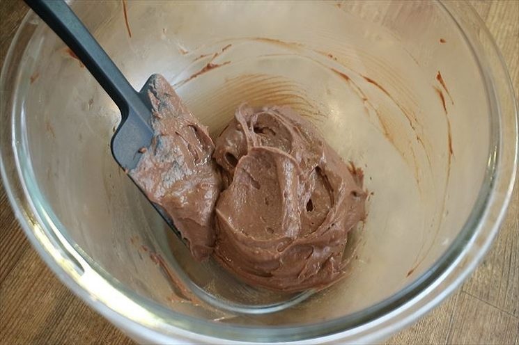 簡単チョコレートカスタードクリームの作り方 レンジで3分 混ぜるだけ 時短 コリスのお菓子作りブログ